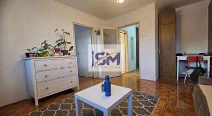 stanovi   Beograd  Fontana i Hala sportova    Pariske komune